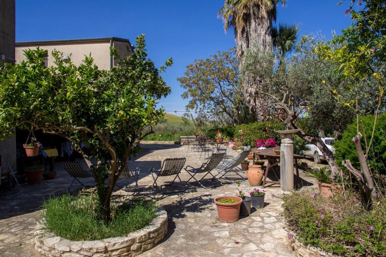 Agriturismo Tarantola Alcamo Exterior photo